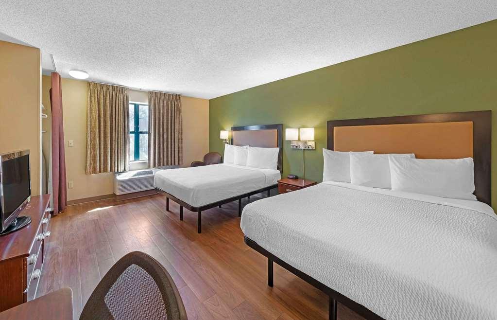 Extended Stay America Select Suites - Greensboro - Wendover Ave - Big Tree Way Habitación foto